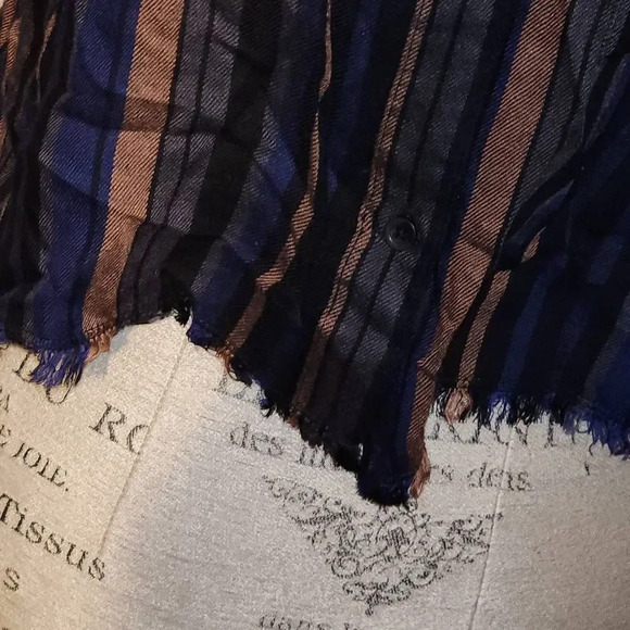 Cloth & Stone Womens‎ Striped Fray Hem Button Front Short Sleeve Blouse XS - Picture 4 of 6